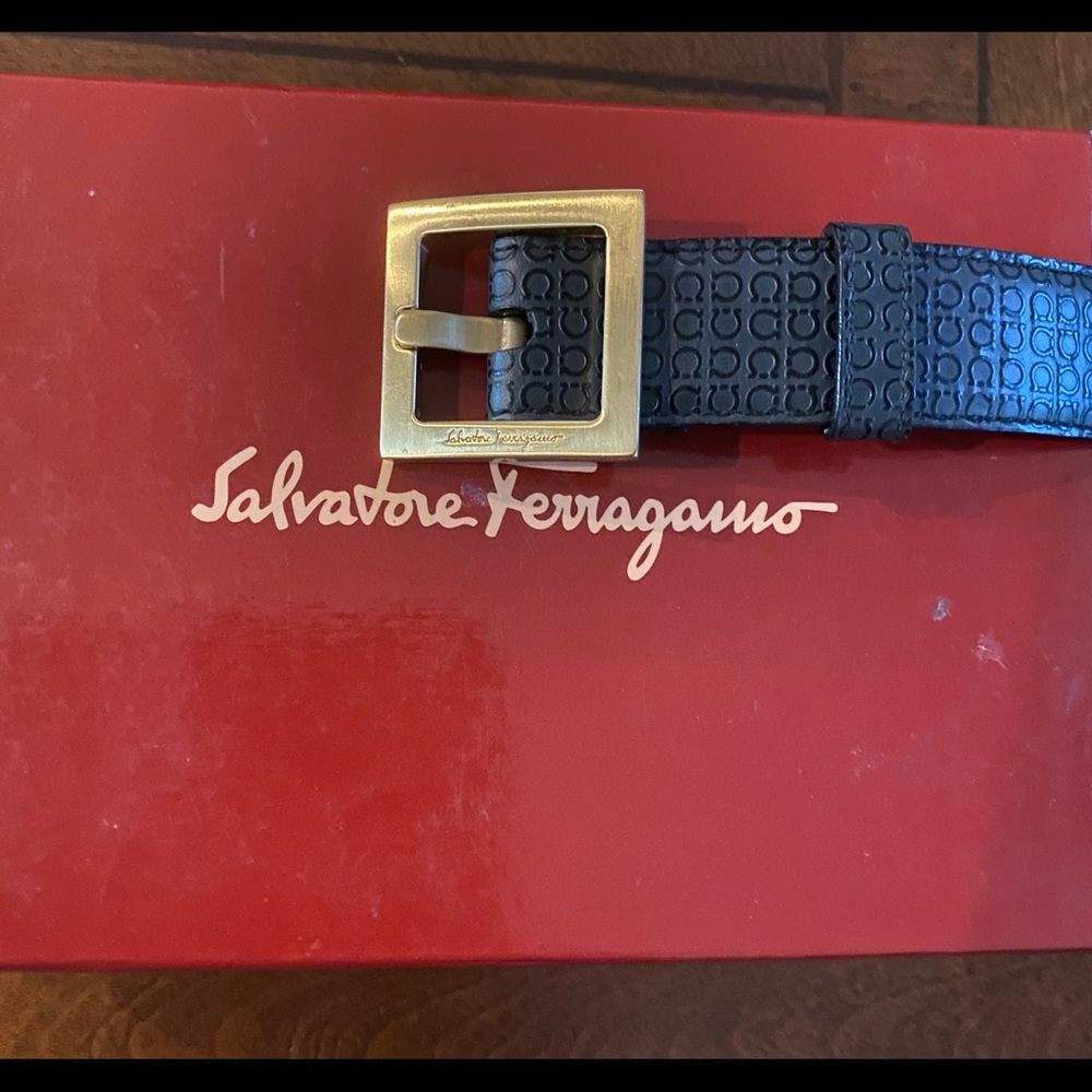 Salvatore Ferragamo Belt - Picture 2 of 11